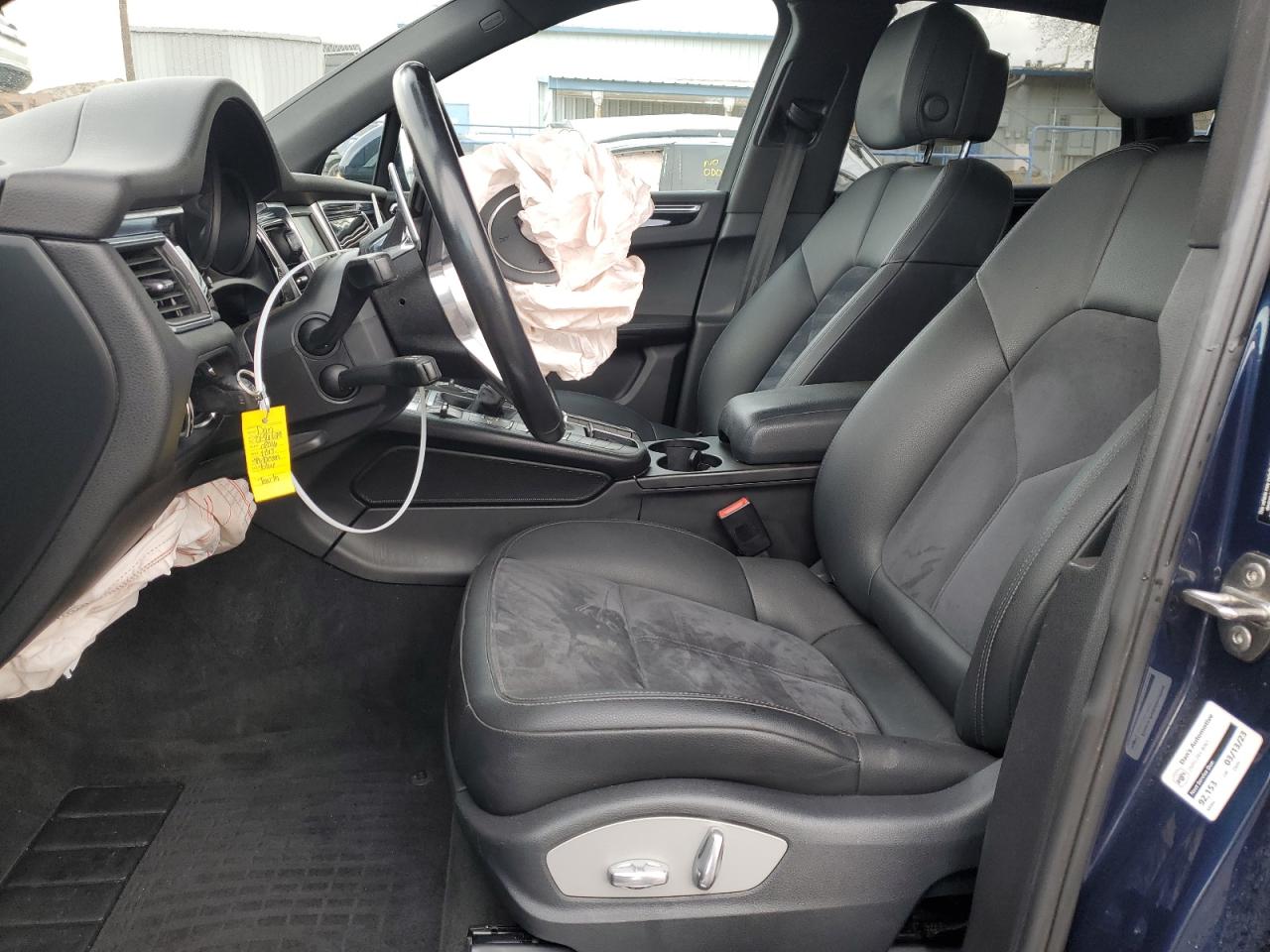 2016 Porsche Macan - Image 7