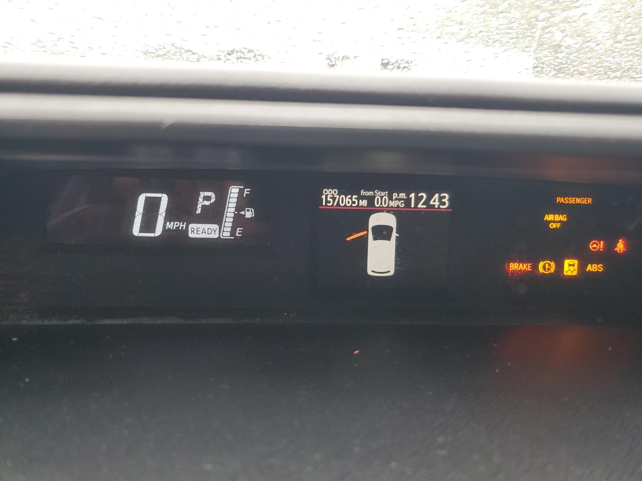 2015 Toyota Prius - Image 9