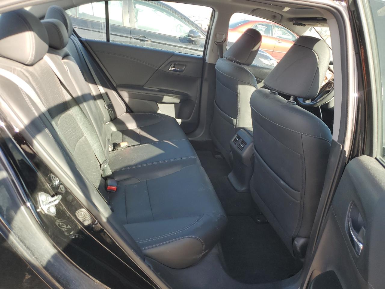 2015 Honda Accord - Image 10