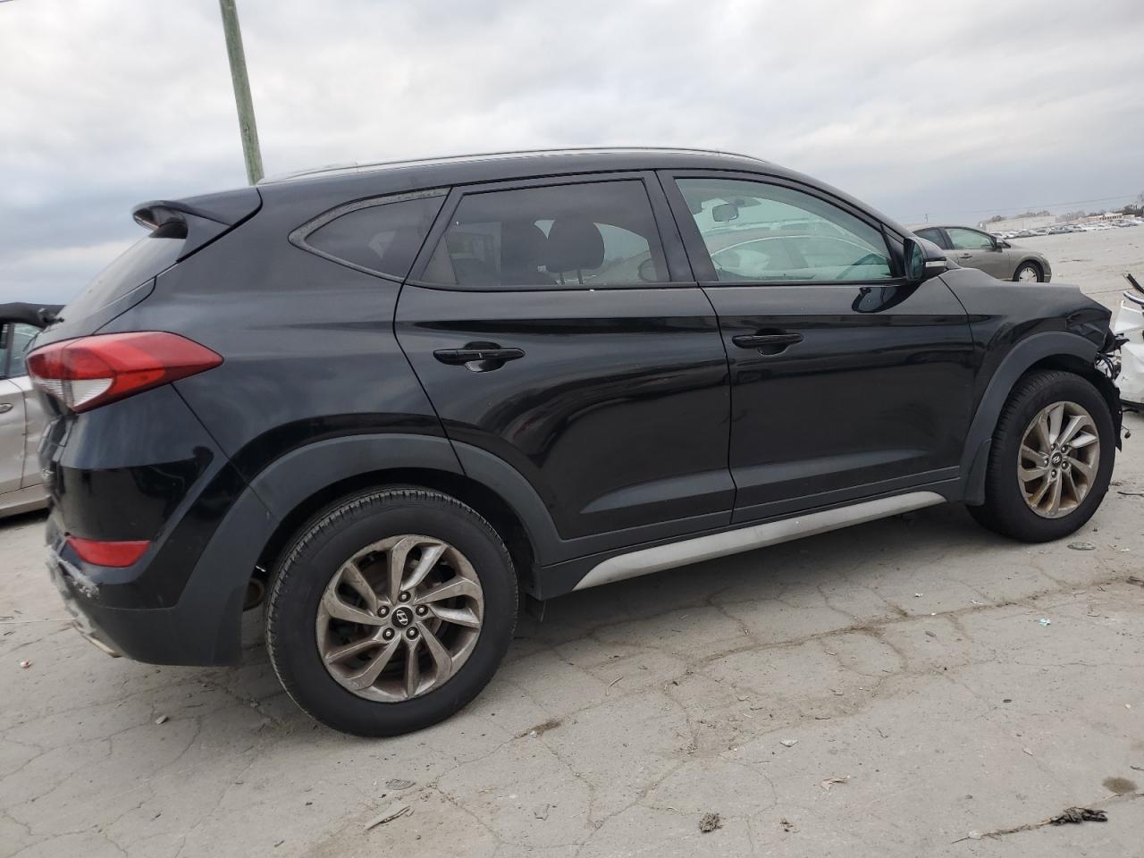 VIN KM8J33A20HU435713 2017 HYUNDAI TUCSON no.3