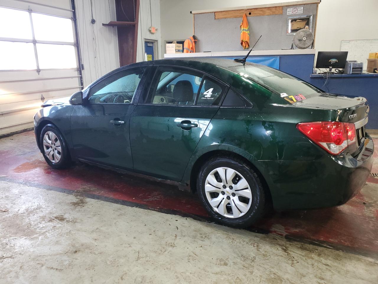 2014 Chevrolet Cruze - Image 2