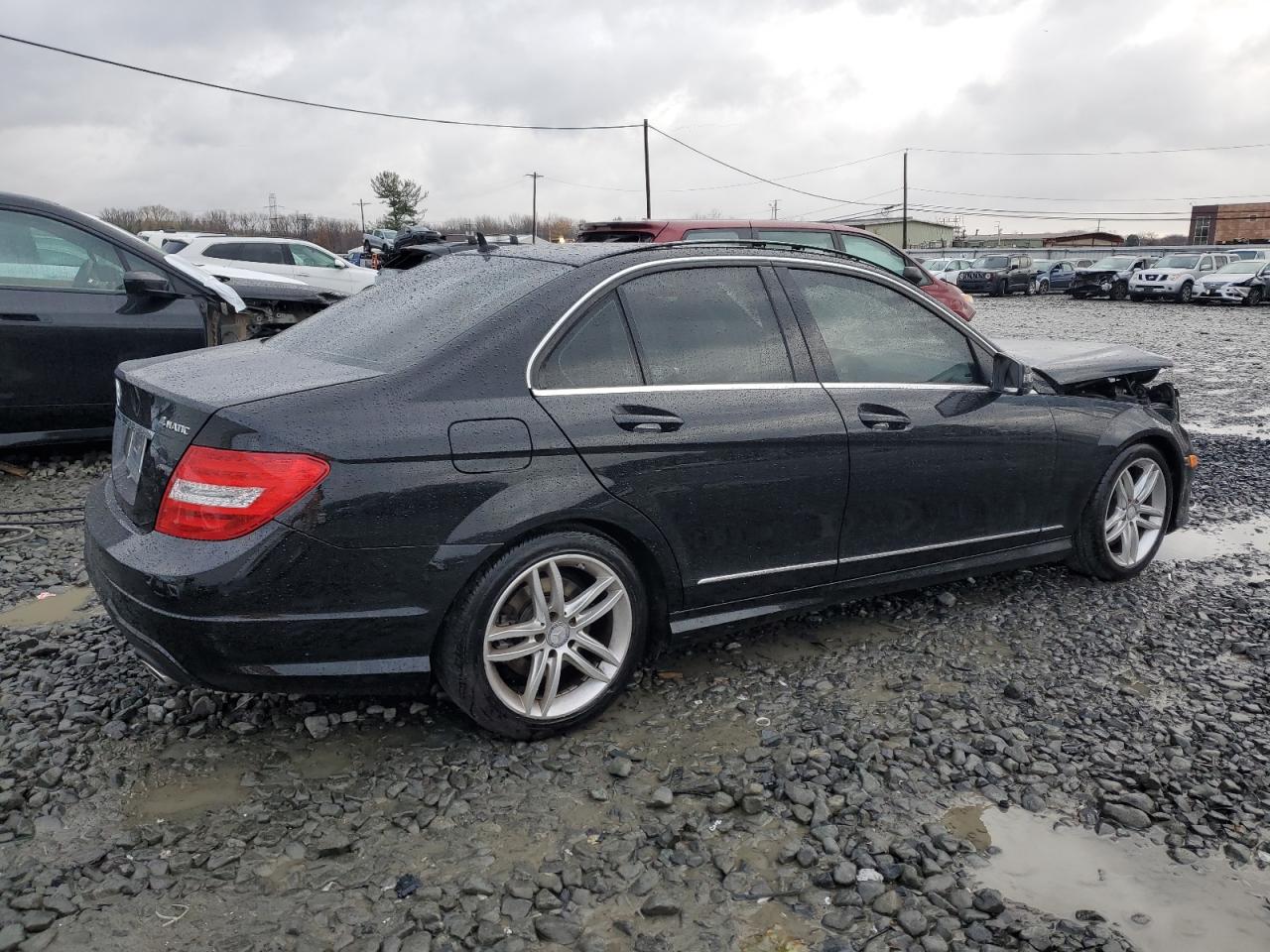 VIN WDDGF8AB9EA939277 2014 MERCEDES-BENZ C-CLASS no.3