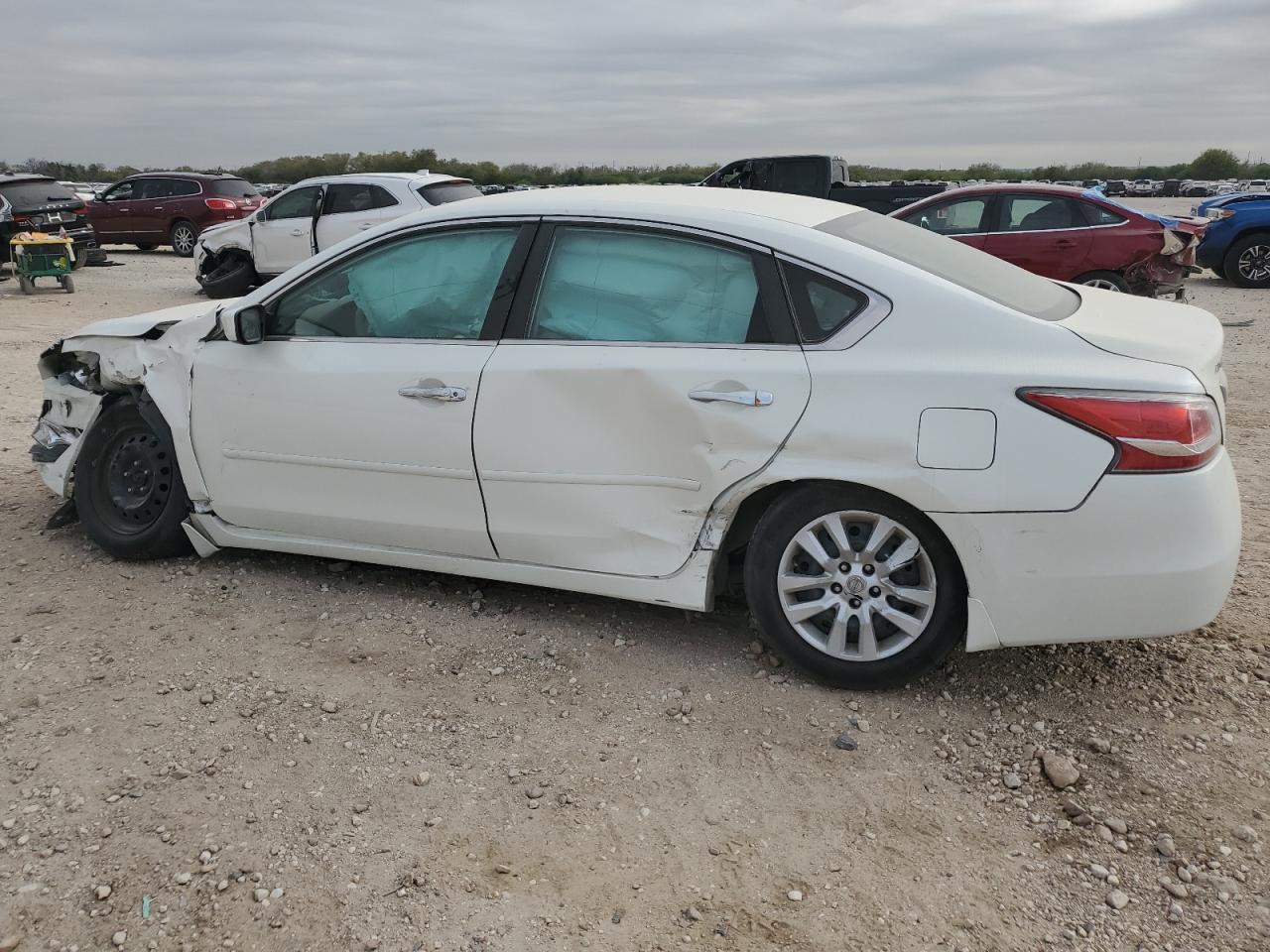 VIN 1N4AL3AP6FC177612 2015 NISSAN ALTIMA no.2