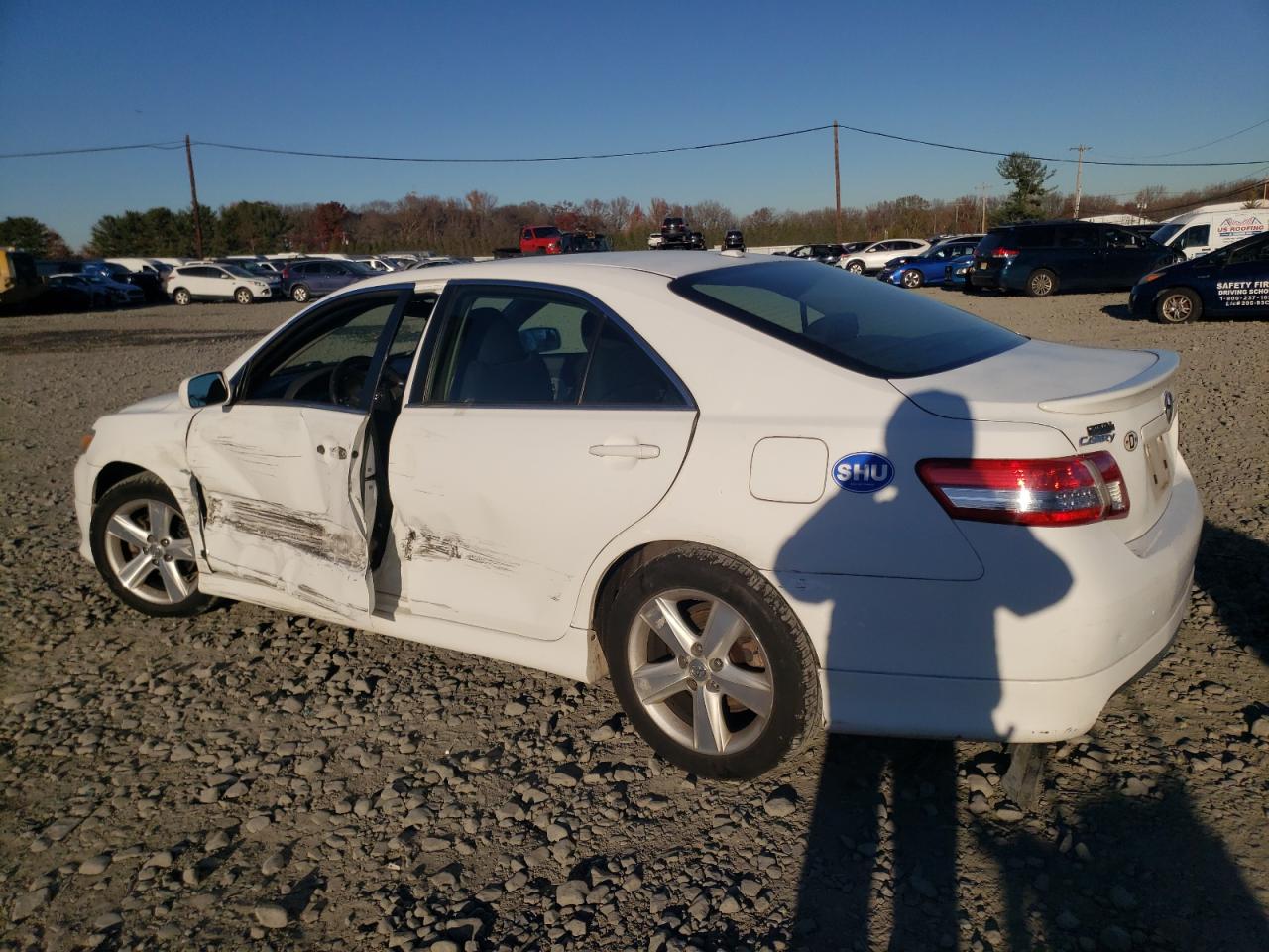 2011 Toyota Camry - Image 2