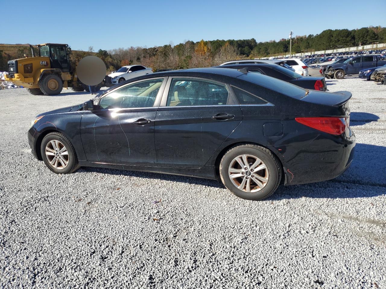 2013 Hyundai Sonata - Image 2