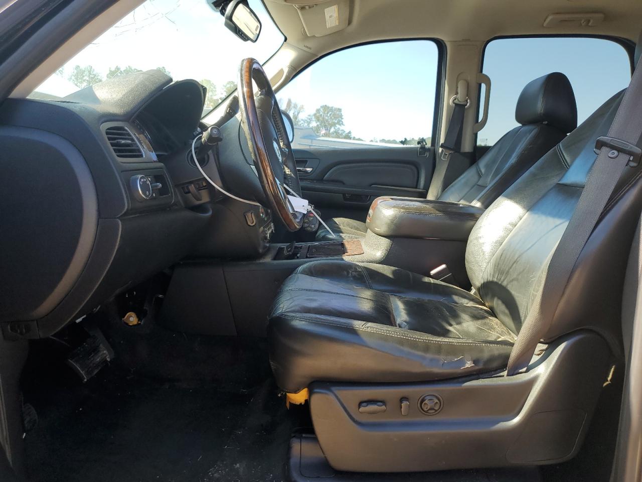 2007 GMC Yukon Denali VIN: 1GKFK63817J329338 Lot: 79430944