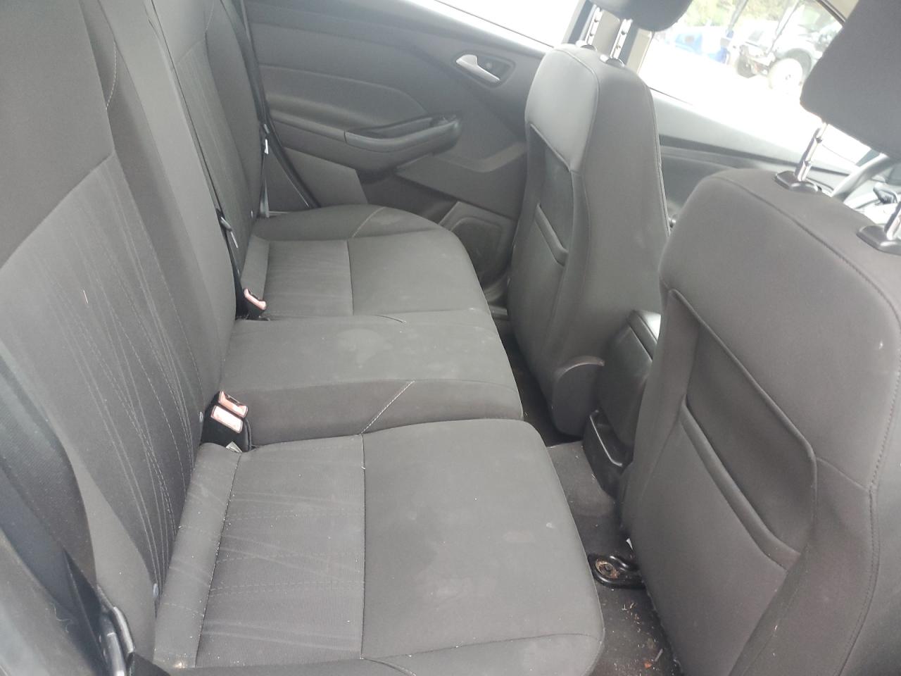 2016 Ford Focus - Image 10