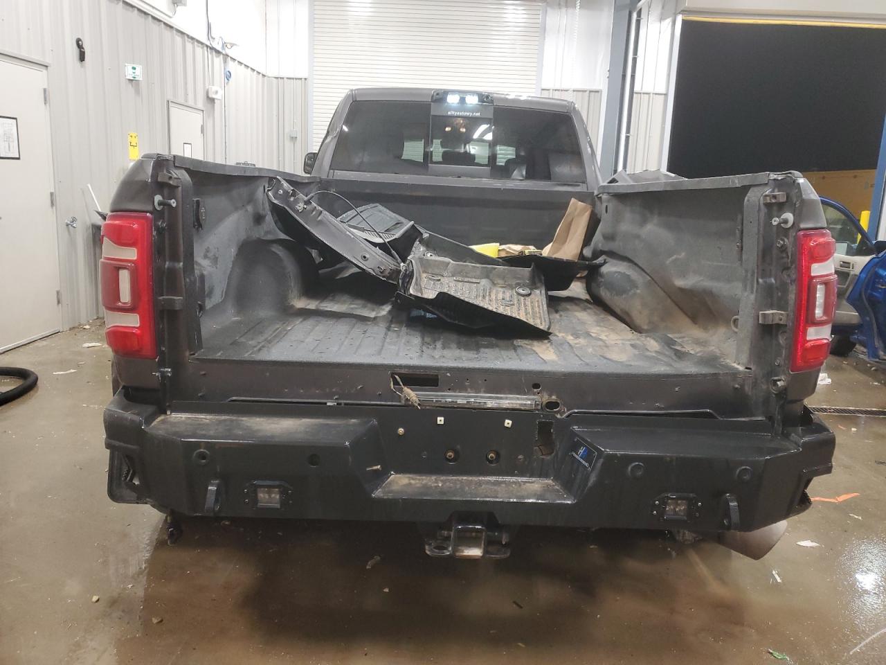 2021 RAM 3500 - Image 6