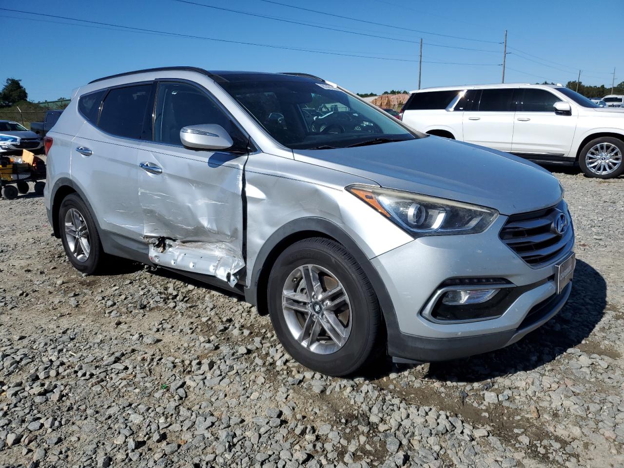 2017 Hyundai Santa Fe - Image 4