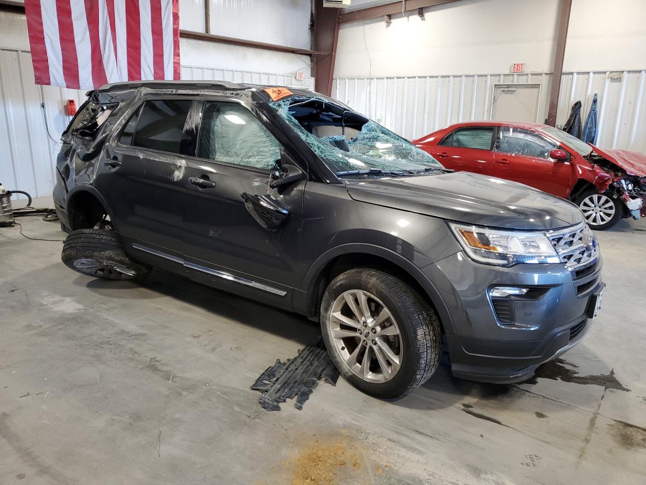 VIN 1FM5K7D81JGB84314 2018 FORD EXPLORER no.4