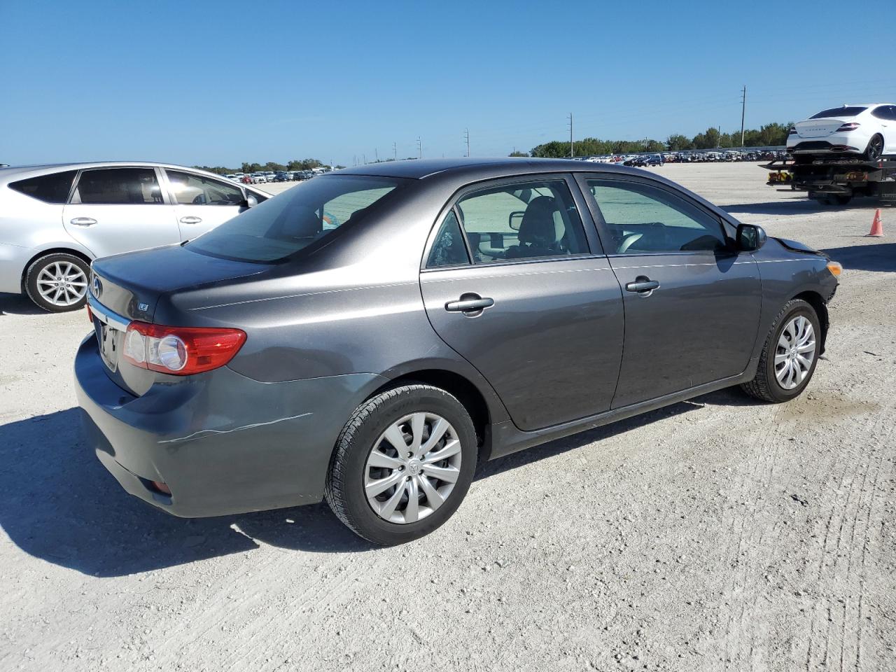 VIN 5YFBU4EE8DP094987 2013 TOYOTA COROLLA no.3