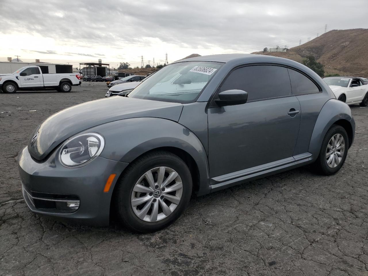 2014 Volkswagen Beetle - Image 1