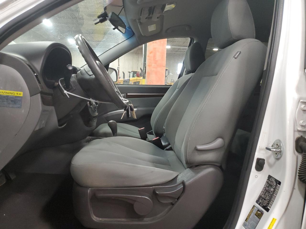 2012 Hyundai Santa Fe - Image 7
