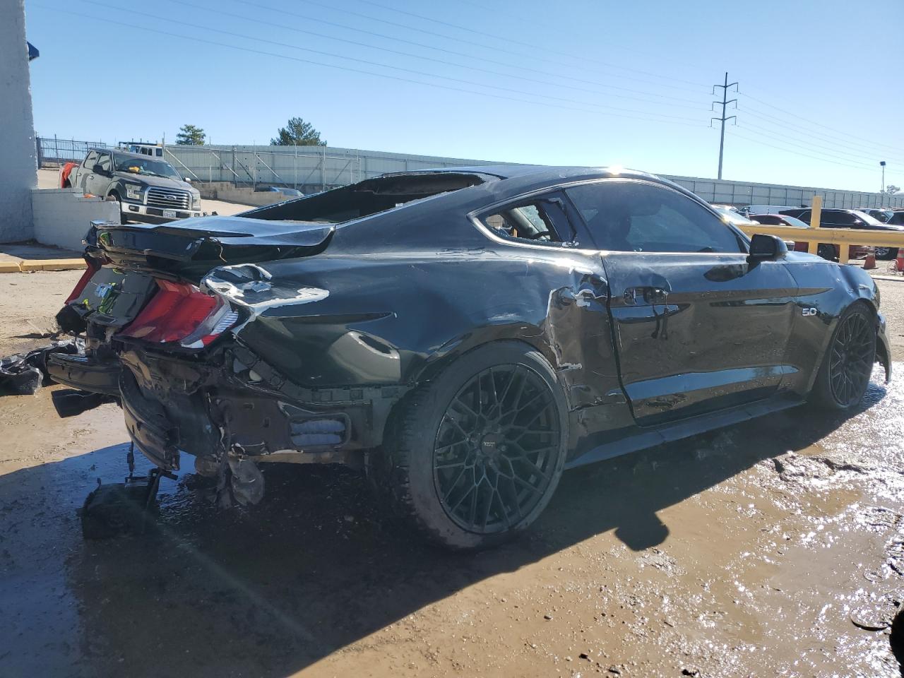 2018 Ford Mustang - Image 3