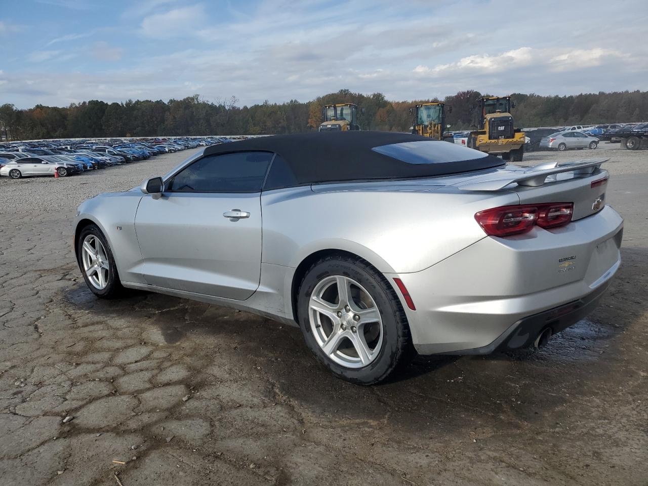 VIN 1G1FB3DX1K0132435 2019 CHEVROLET CAMARO no.2