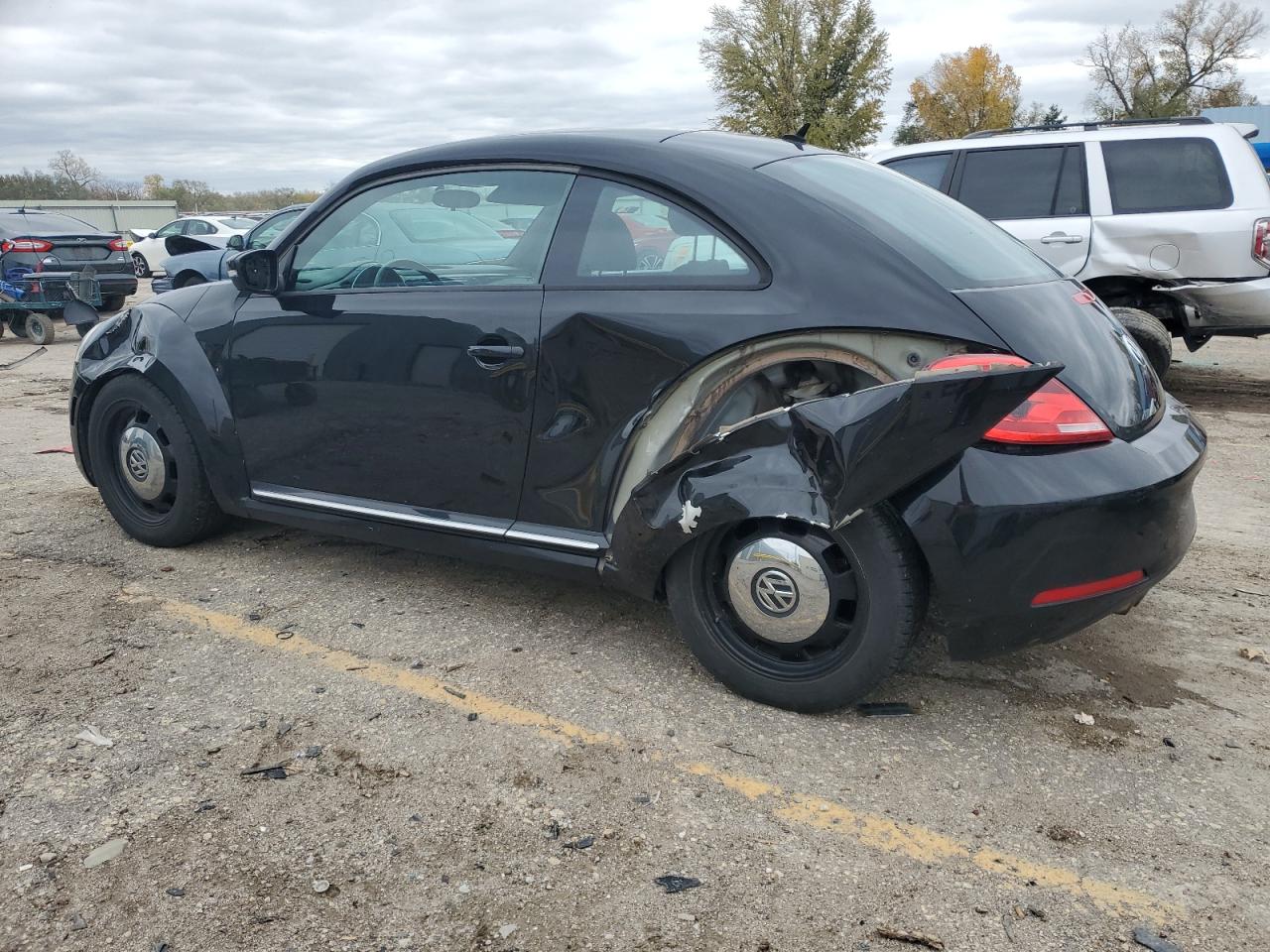 2013 Volkswagen Beetle VIN: 3VWJX7AT1DM657830 Lot: 80758974