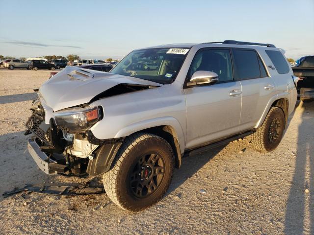  TOYOTA 4RUNNER 2024 Srebrny