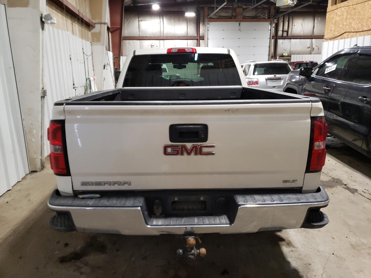 2015 GMC Sierra - Image 6