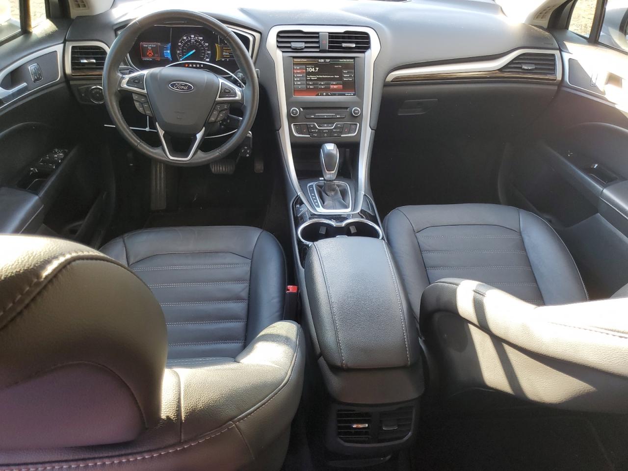 2016 Ford Fusion - Image 8
