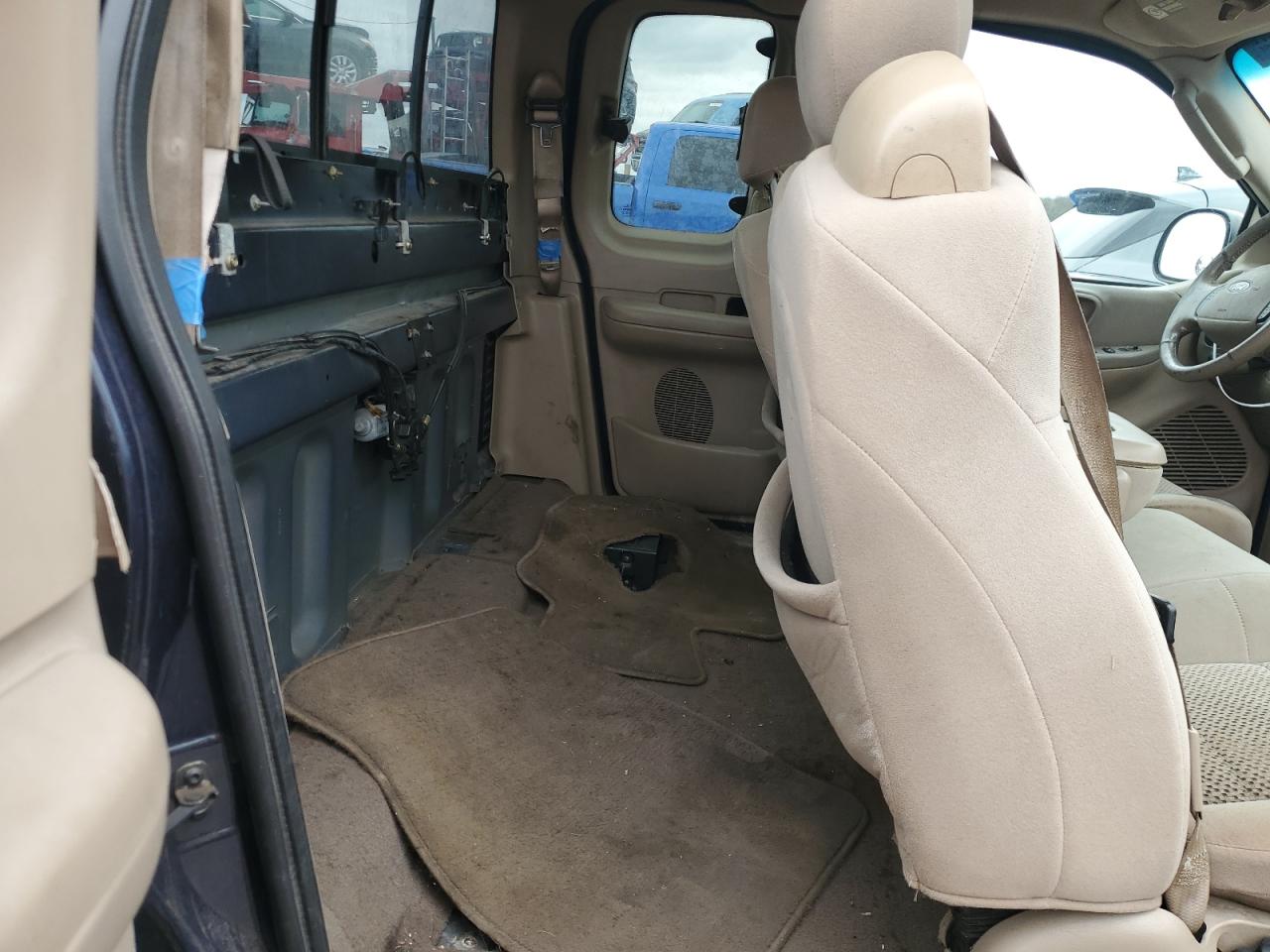 2002 Ford F-150 - Image 10