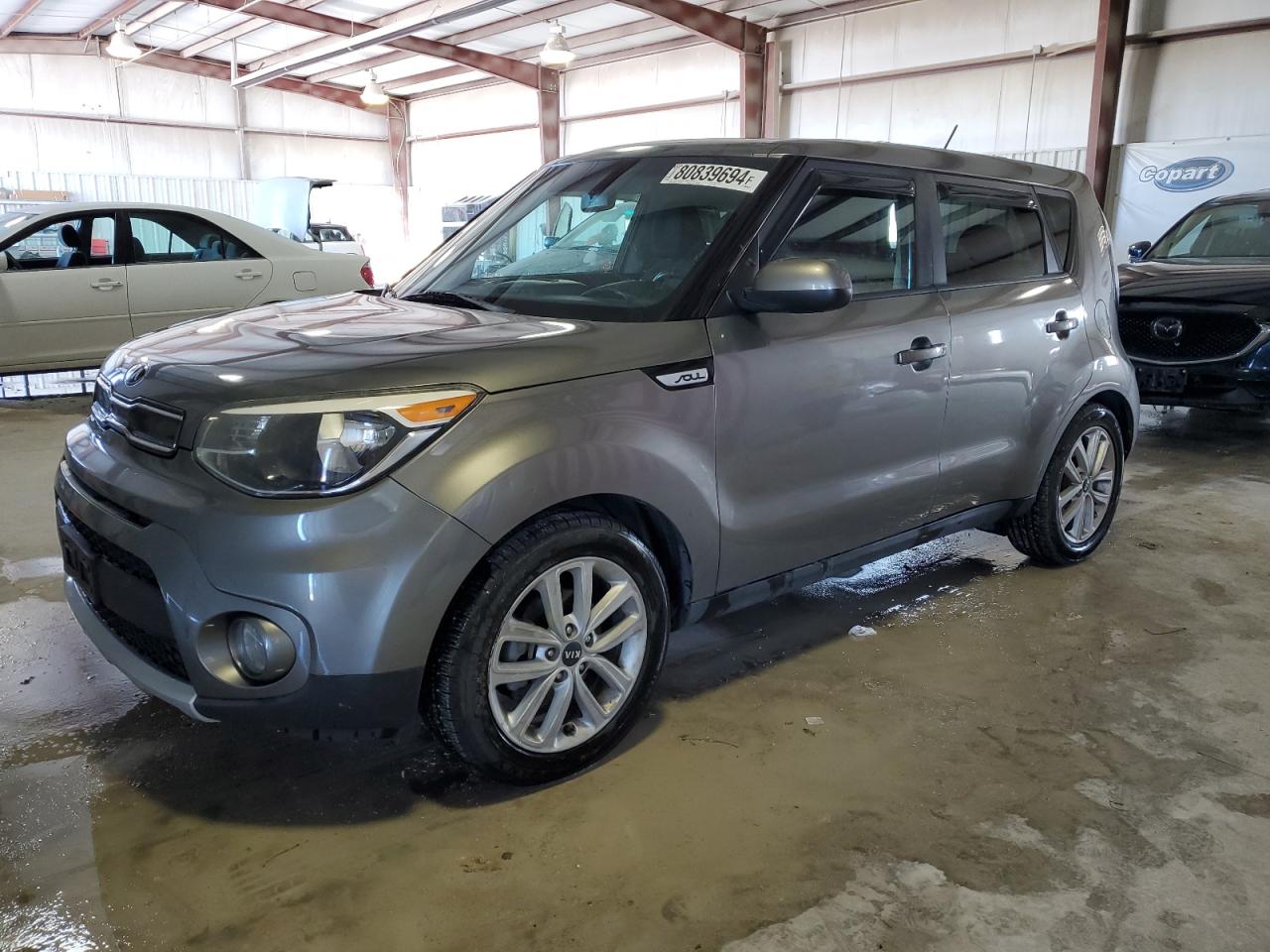 VIN KNDJP3A58J7534495 2018 KIA SOUL no.1