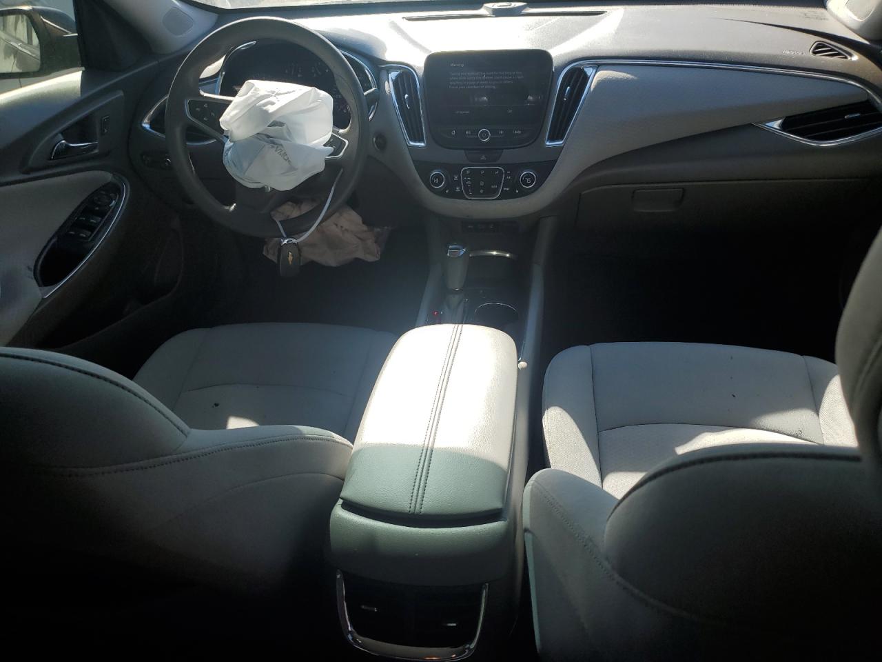 2019 Chevrolet Malibu - Image 8