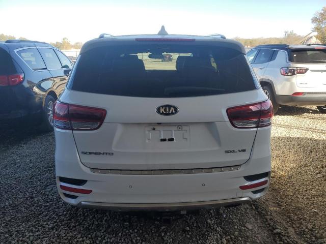 Паркетники KIA SORENTO 2016 Білий