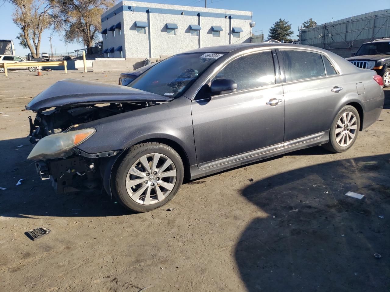 2011 Toyota Avalon - Image 1