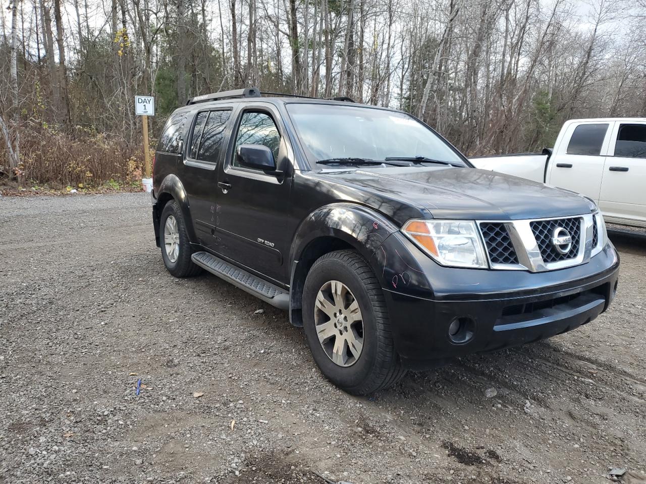 2007 Nissan Pathfinder - Image 4