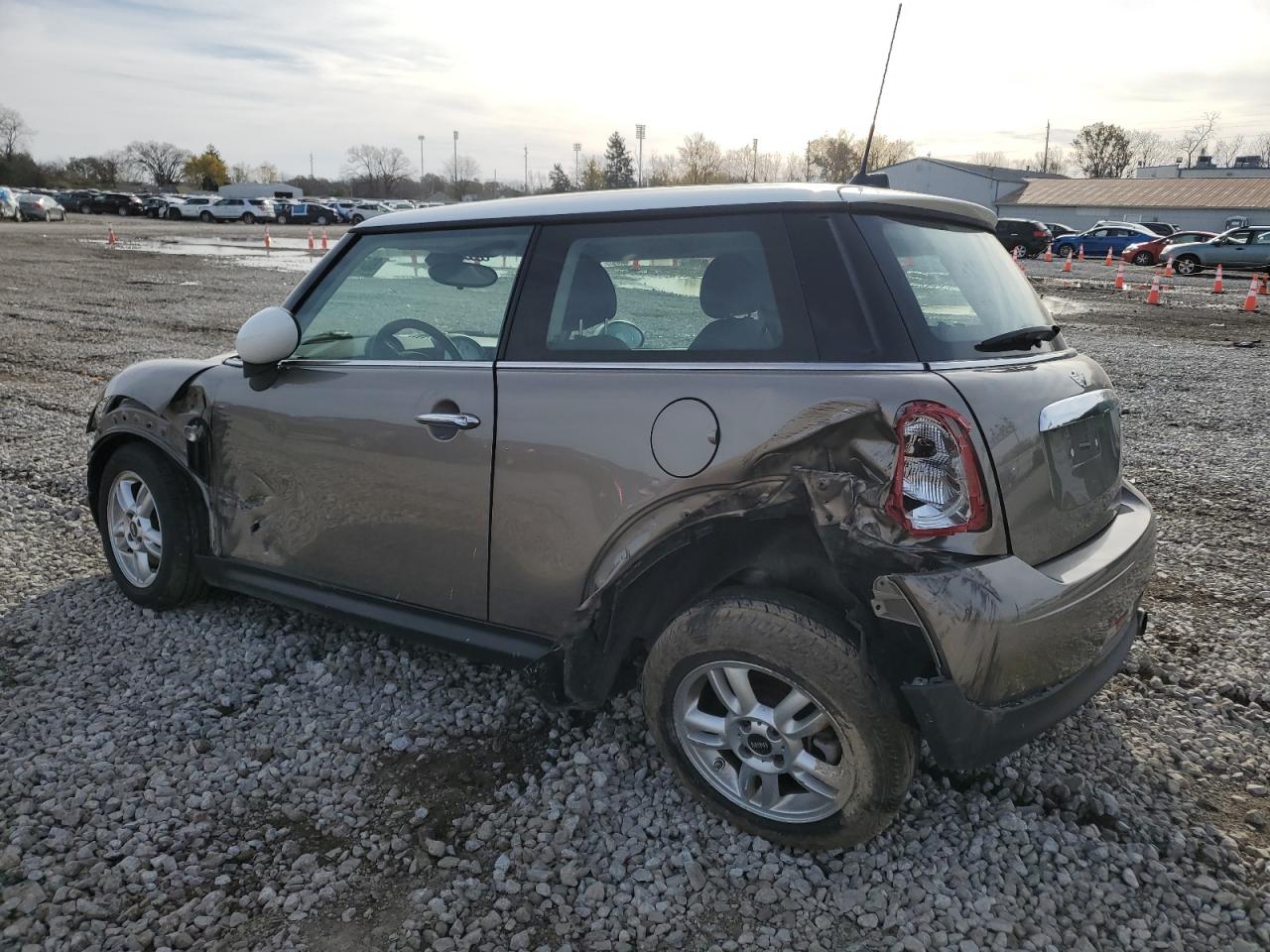 2013 MINI Cooper - Image 2