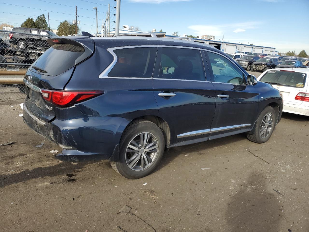 VIN 5N1DL0MM8LC541088 2020 INFINITI QX60 no.3