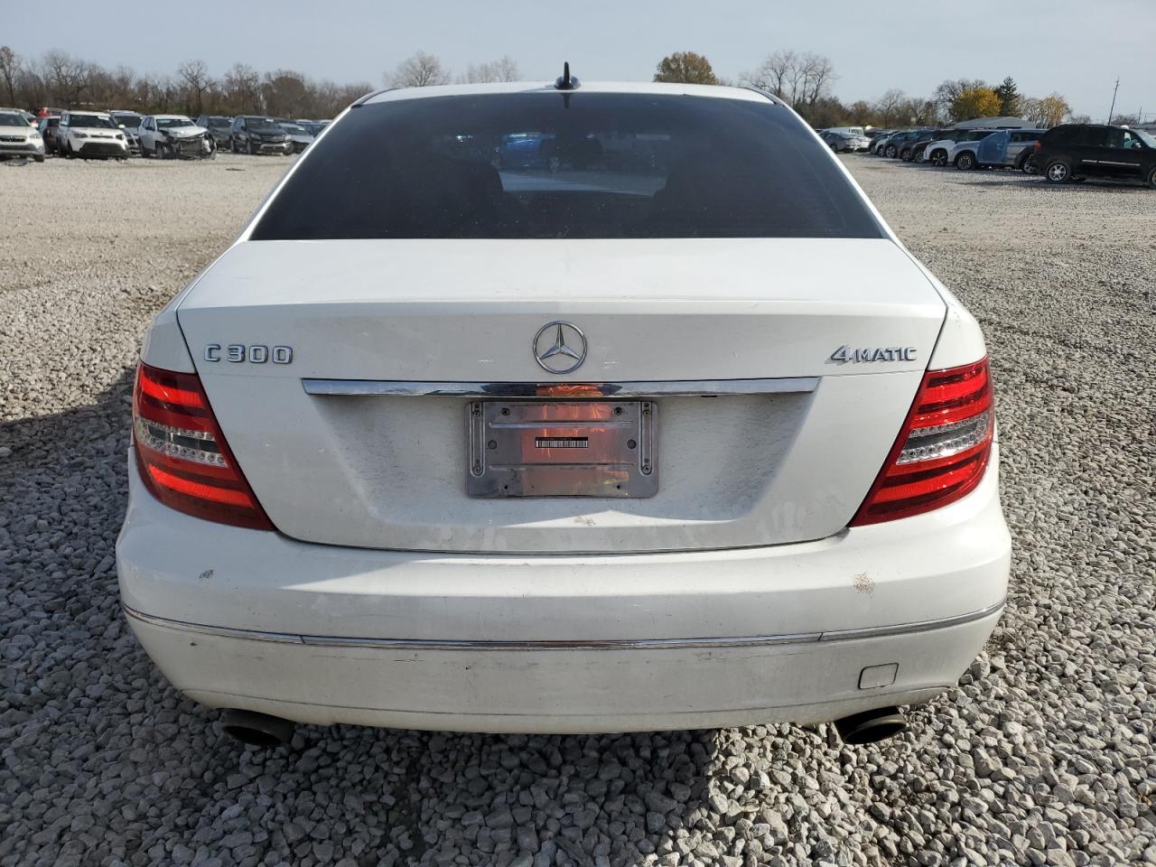 VIN WDDGF8ABXDR264555 2013 MERCEDES-BENZ C-CLASS no.6