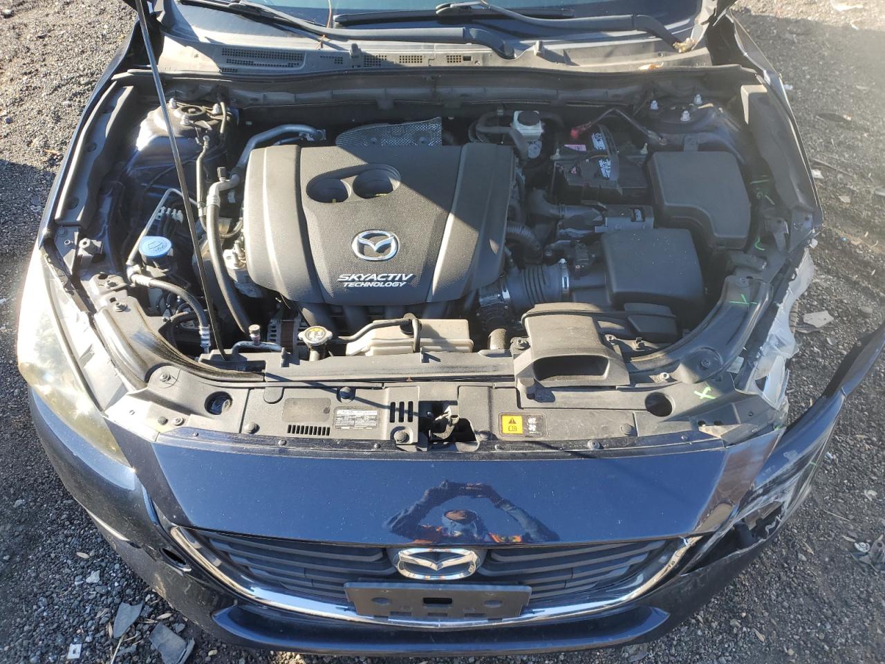2018 Mazda 3 - Image 11