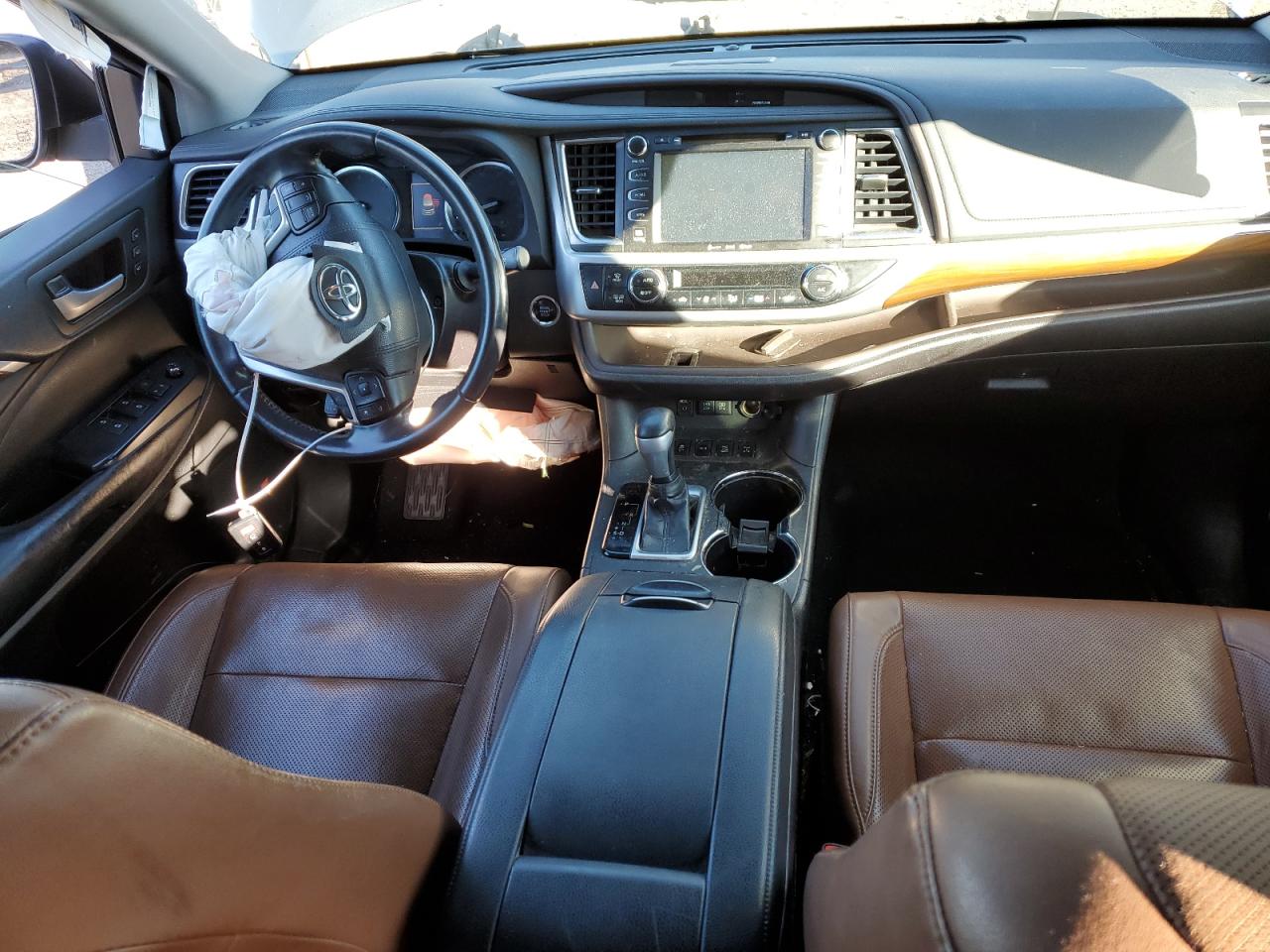 2018 Toyota Highlander - Image 8