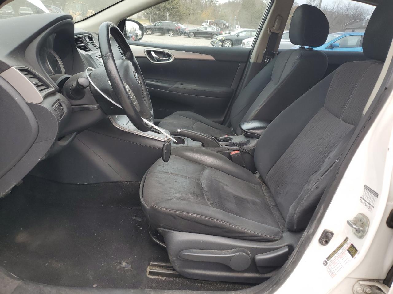 2015 Nissan Sentra - Image 7