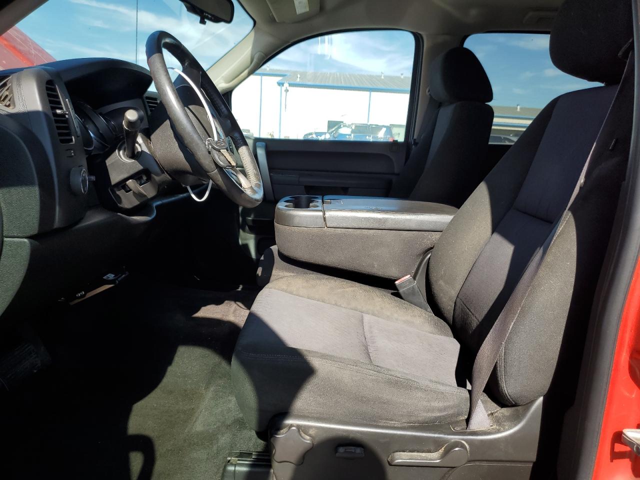 2011 Chevrolet Silverado - Image 7