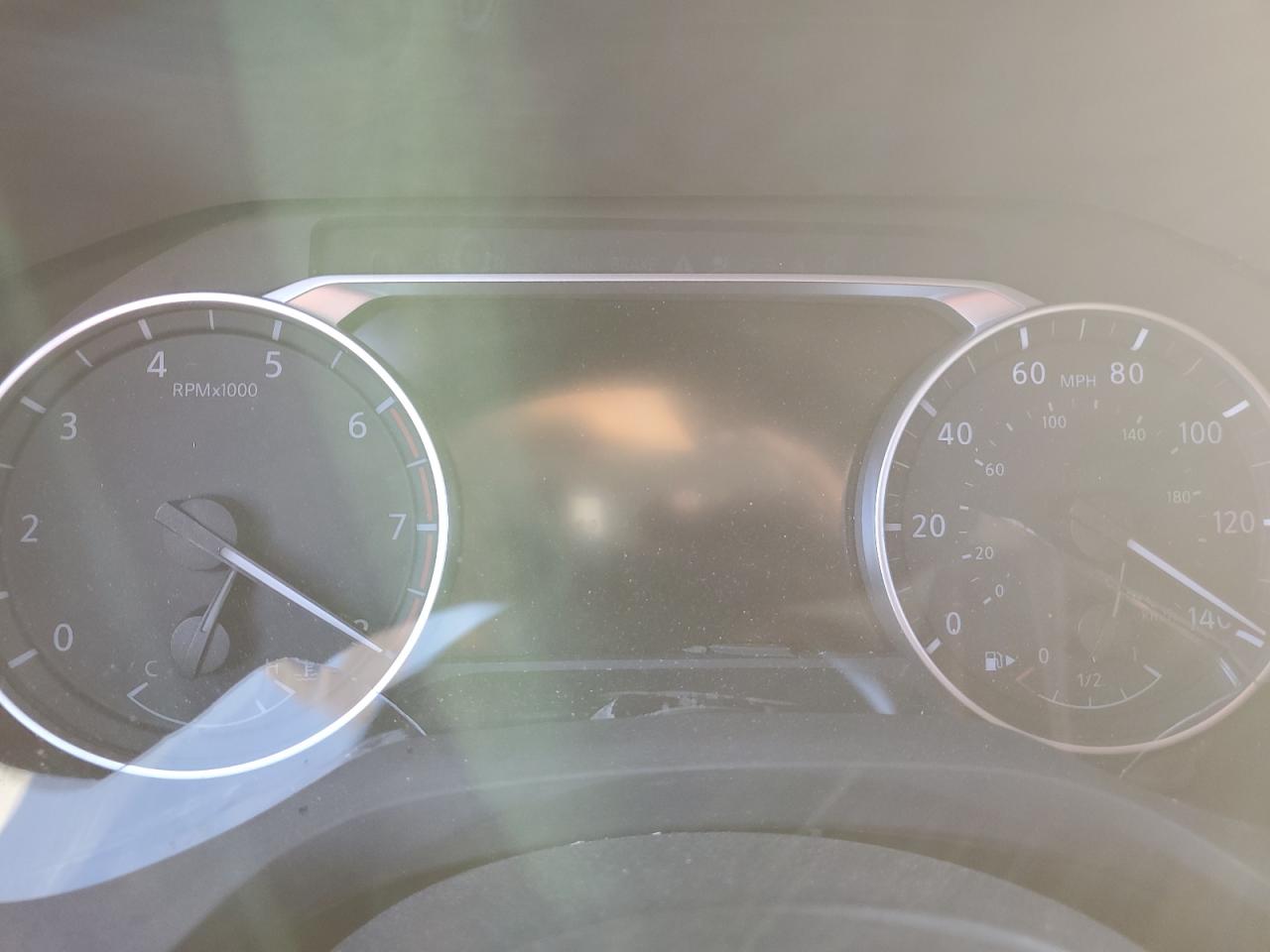 2021 Nissan Rogue - Image 9
