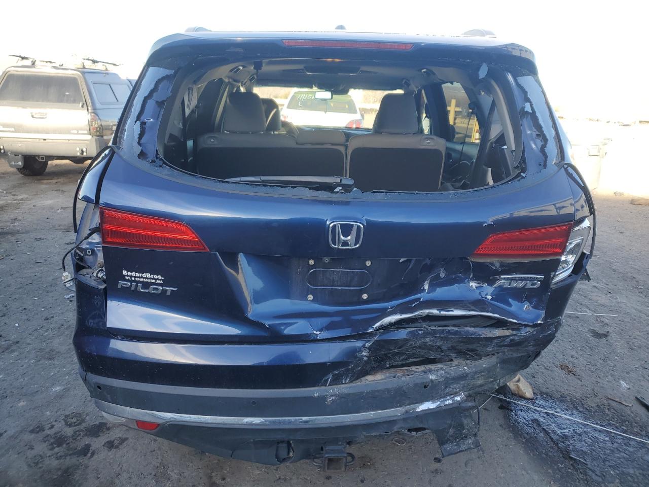 2017 Honda Pilot - Image 6