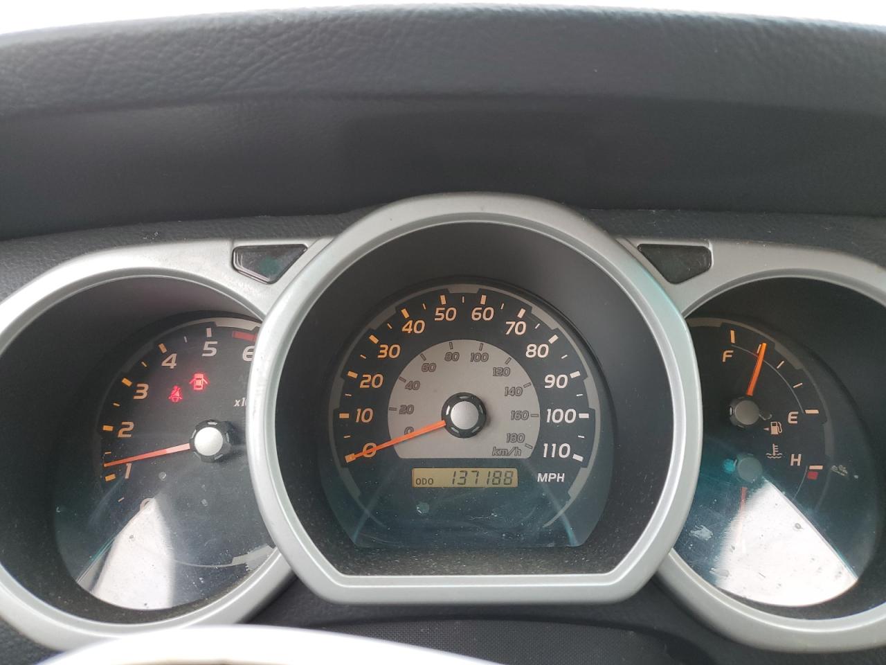 2004 Toyota 4Runner - Image 9
