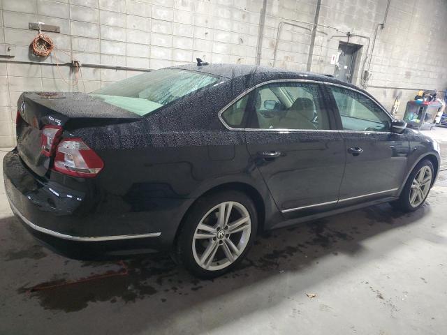  VOLKSWAGEN PASSAT 2015 Чорний