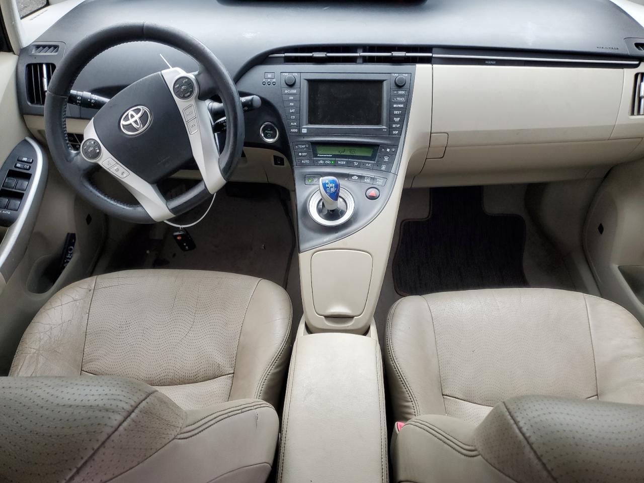 2010 Toyota Prius - Image 8