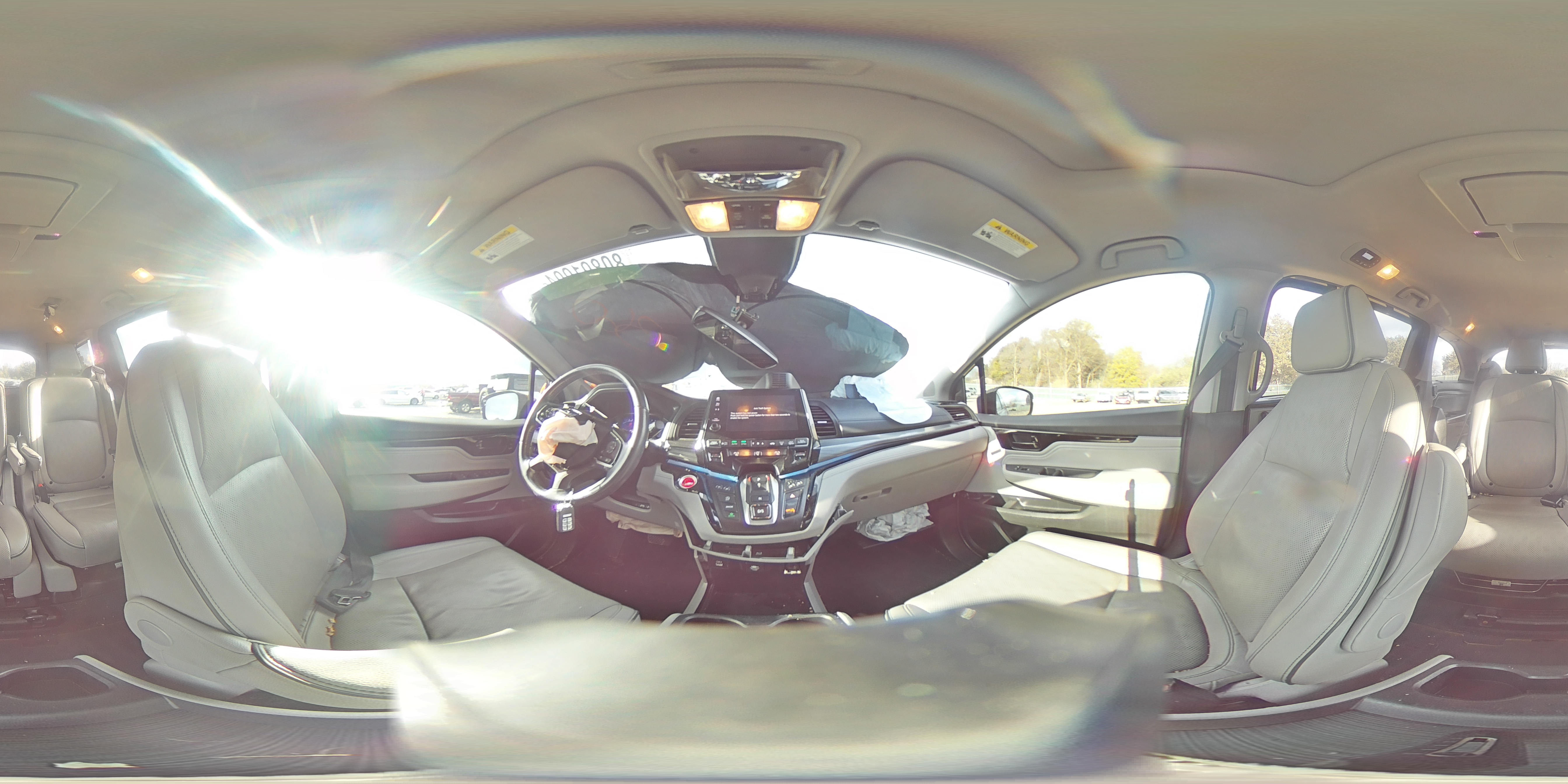 2022 Honda Odyssey - Image 14