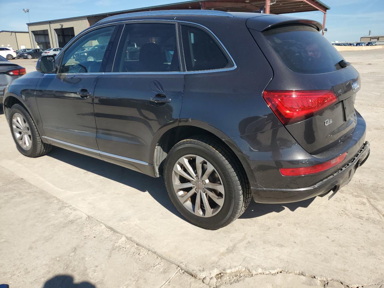 2014 Audi Q5 - Image 2