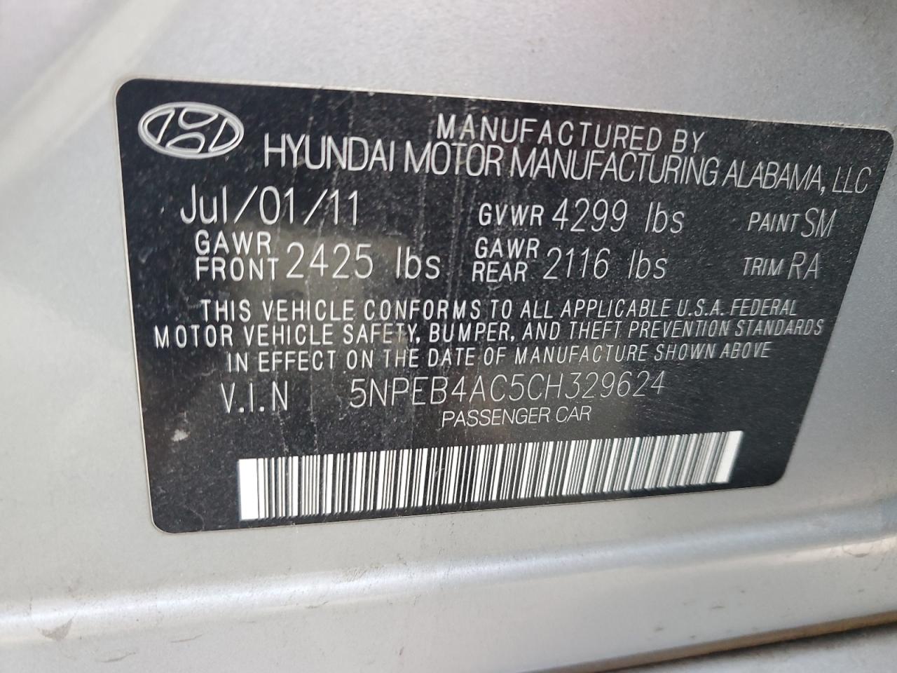 2012 Hyundai Sonata - Image 14