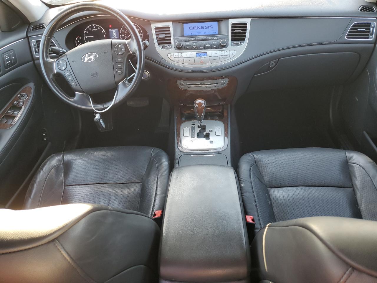2009 Hyundai Genesis - Image 8