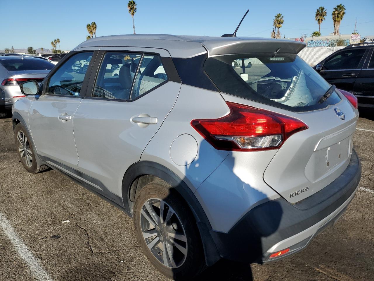 2019 Nissan Kicks - Image 2