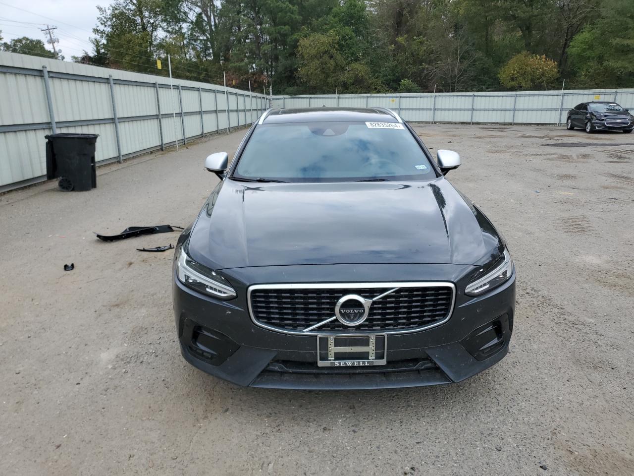 VIN YV1102GM2K1088274 2019 VOLVO V90 no.5