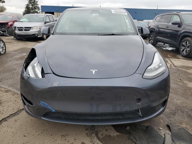  TESLA MODEL Y 2021 Серый