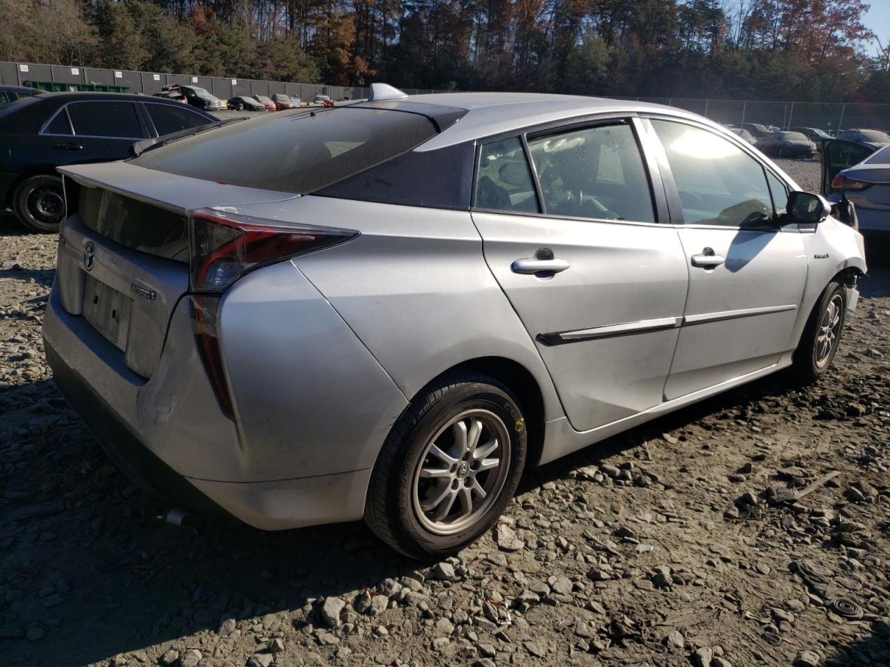 VIN JTDKARFU6G3025336 2016 TOYOTA PRIUS no.3