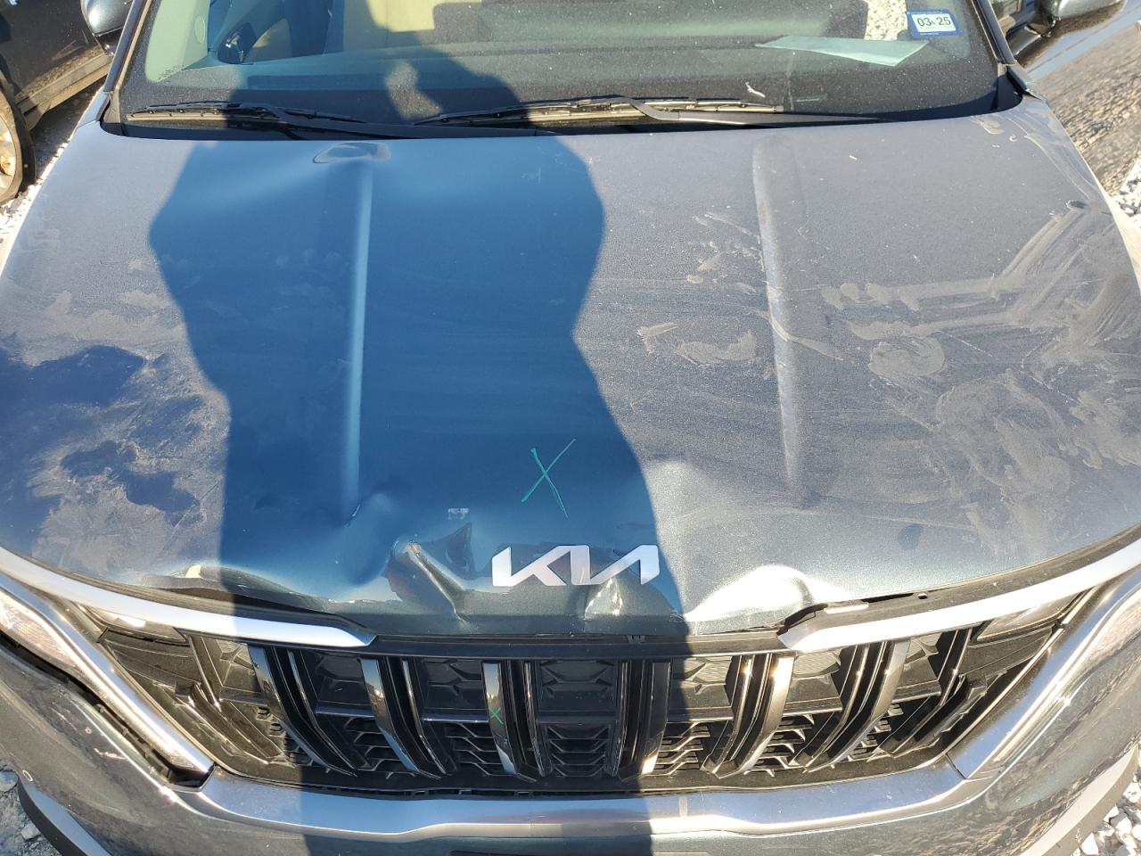 2023 Kia Carnival - Image 12